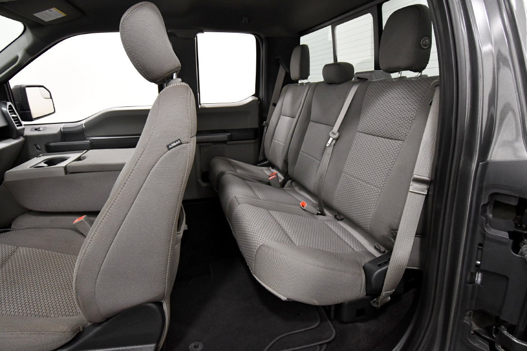 Used 2018 Ford F150 XLT w/ Equipment Group 302A Luxury AWD/4WD image 15