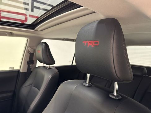 Used 2020 Toyota 4Runner TRD Off-Road Premium w/ Moonroof Package image 10