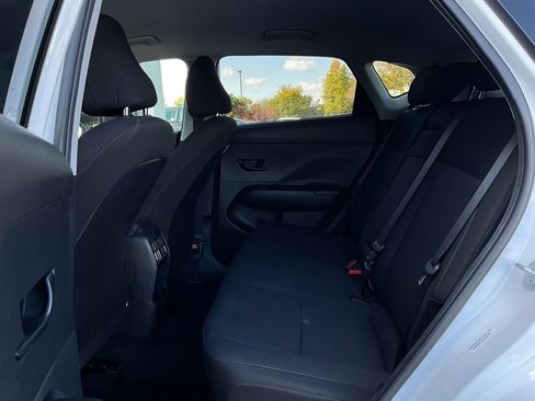 Used 2025 Hyundai Kona SEL image 12