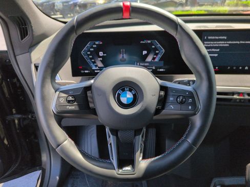 Used 2025 BMW iX M60 image 18