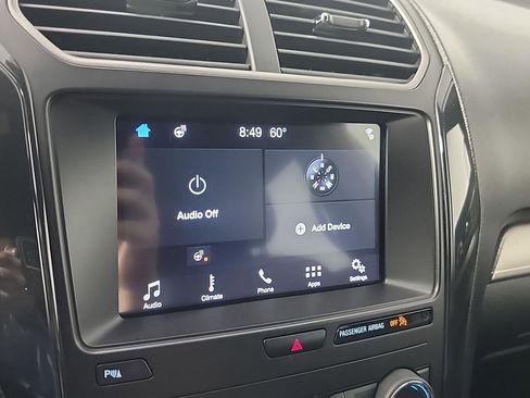 Used 2018 Ford Explorer XLT w/ Equipment Group 201A image 29