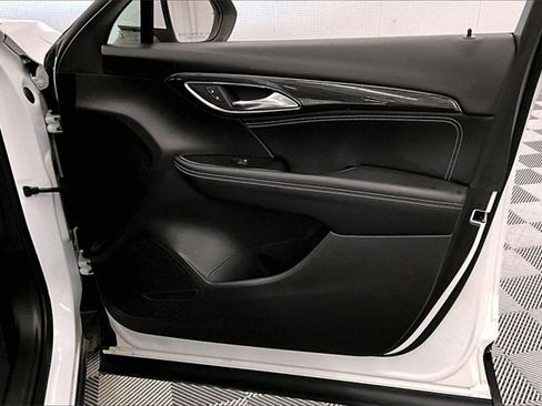 Used 2022 Buick Envision Preferred w/ Safety Package image 17