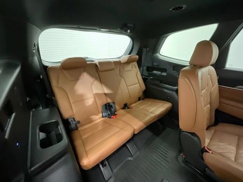 Used 2025 Kia Telluride EX X-Line AWD/4WD image 26