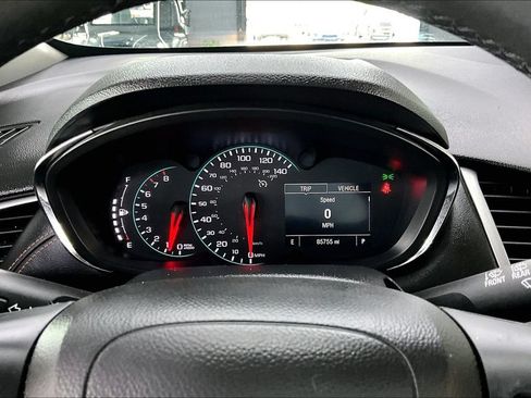 Used 2017 Chevrolet Trax LT w/ LT Convenience Package AWD/4WD image 12