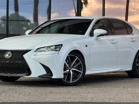 Used 2018 Lexus GS 350 F Sport image 2