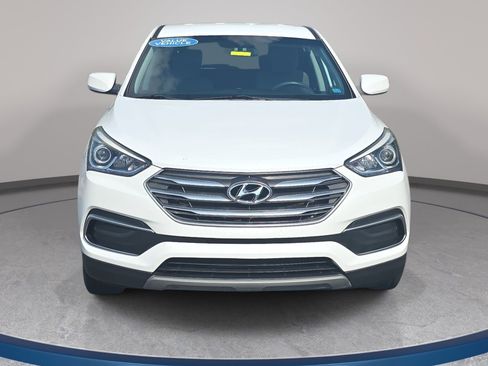 Used 2018 Hyundai Santa Fe Sport FWD image 2