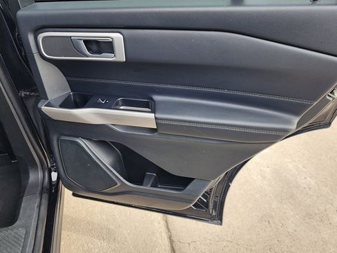 Used 2023 Ford Explorer XLT w/ Equipment Group 202A image 16