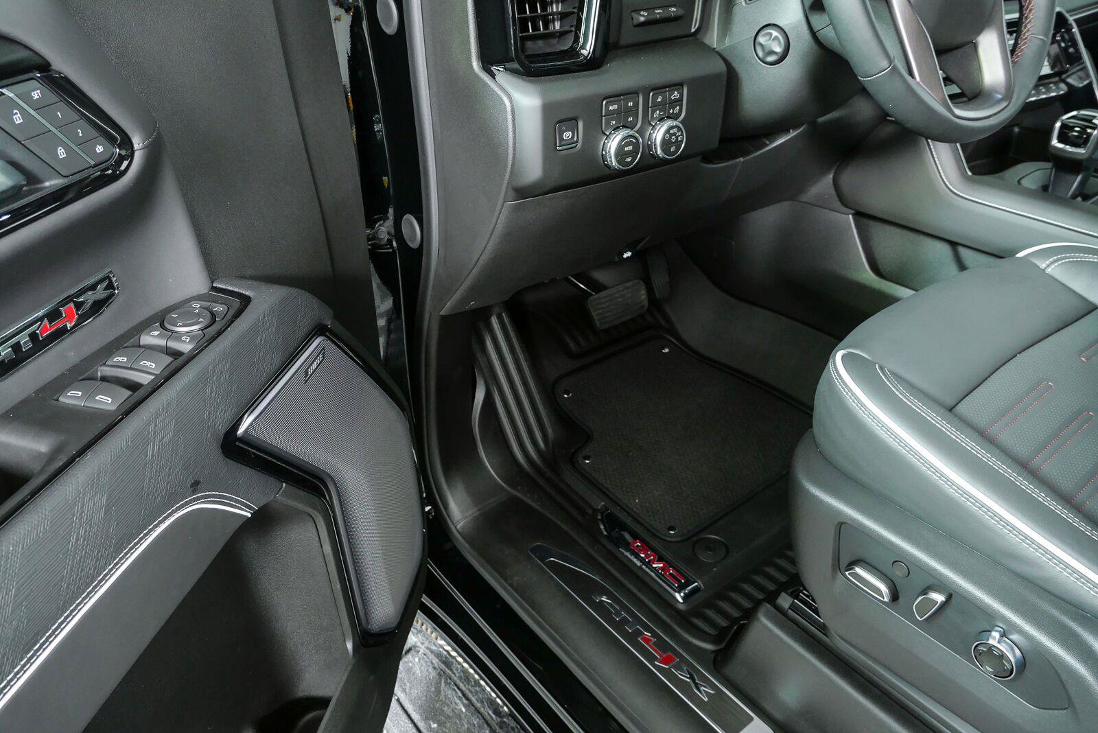 Used 2026 GMC Sierra 1500 AT4X AWD/4WD image 8