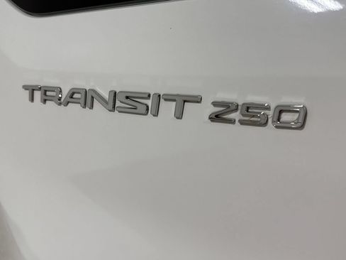 Used 2023 Ford Transit 250 Low Roof w/ Exterior Upgrade Package RWD image 25