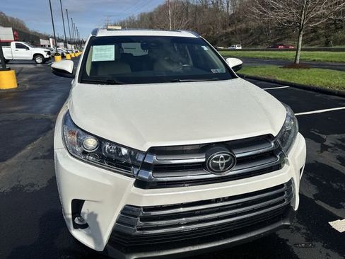 Used 2019 Toyota Highlander Limited Platinum image 12