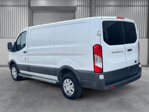 Used 2018 Ford Transit 250 130 Low Roof w/ Exterior Upgrade Package image 27
