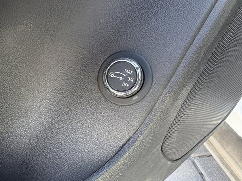 Used 2021 Chevrolet Blazer LT w/ Redline Edition image 17