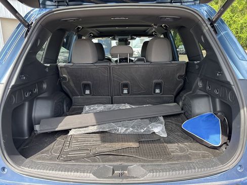 Used 2025 Subaru Forester Premium w/ Convenience Package #1 AWD/4WD image 25