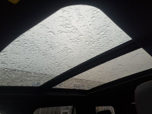 Used 2022 Ford Expedition Limited image 15