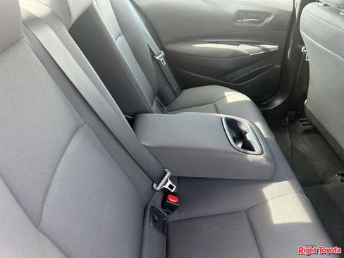 Certified 2025 Toyota Corolla LE FWD image 15