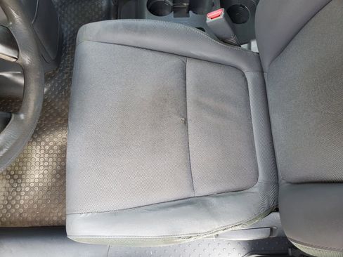 Used 2004 Honda Element EX image 17
