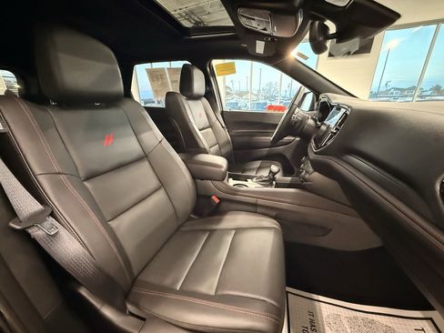 Used 2025 Dodge Durango GT image 15