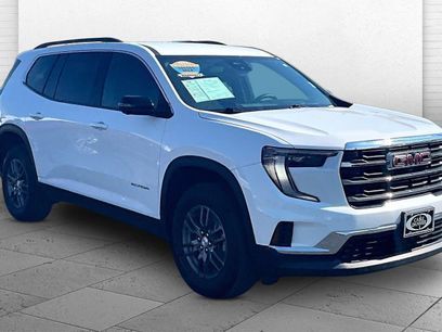 Used 2025 GMC Acadia Elevation
