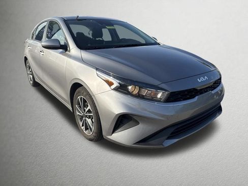 Used 2024 Kia Forte LXS FWD image 1