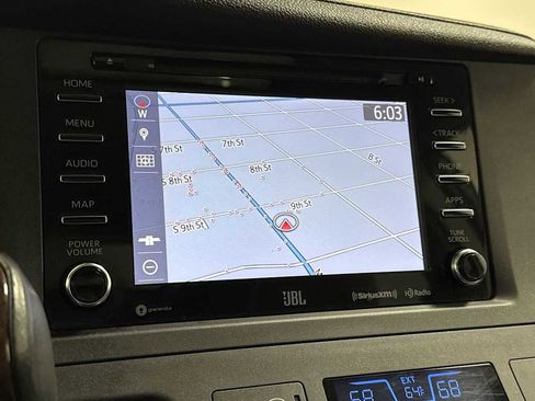 Certified 2020 Toyota Sienna Limited Premium image 20