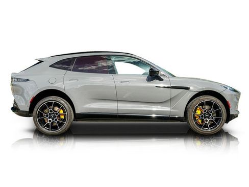 Used 2021 Aston Martin DBX AWD/4WD image 2