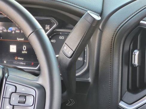 Used 2022 GMC Sierra 1500 AT4 w/ AT4 Premium Package image 16