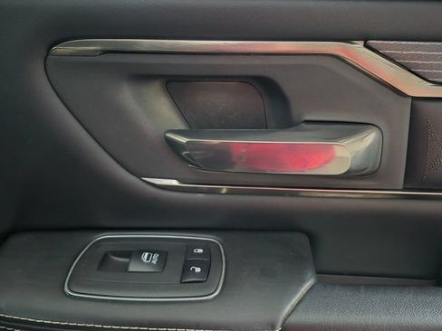 Used 2021 RAM 1500 Limited AWD/4WD image 33