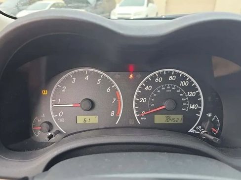 Used 2011 Toyota Corolla S image 7