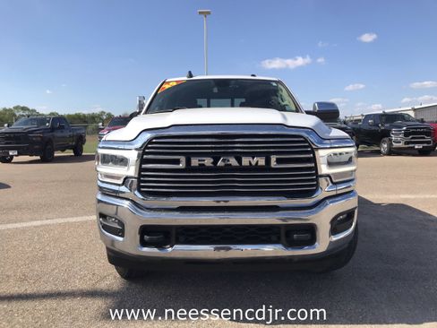Used 2020 RAM 2500 Laramie image 2