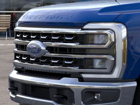 Used 2026 Ford F250 Lariat AWD/4WD image 17
