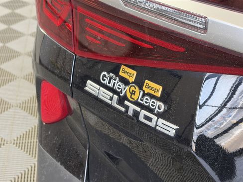 Certified 2023 Kia Seltos Nightfall Edition image 15