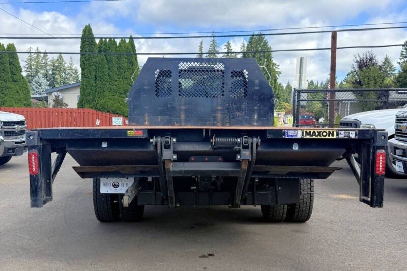 Used 2021 Ford F550 4x4 Regular Cab Super Duty image 14
