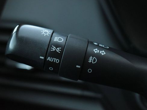 Used 2024 Subaru Outback Premium image 21