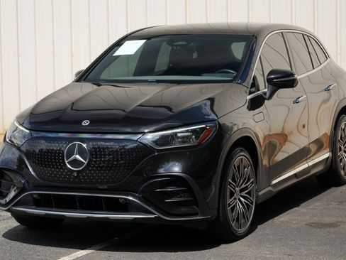 Used 2023 Mercedes-Benz EQE 500 4MATIC SUV image 52