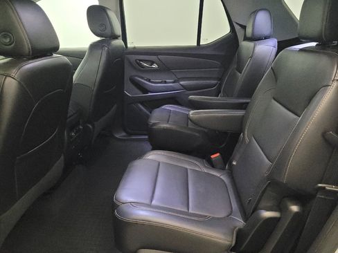 Used 2019 Chevrolet Traverse LT w/ LT Premium Package AWD/4WD image 18