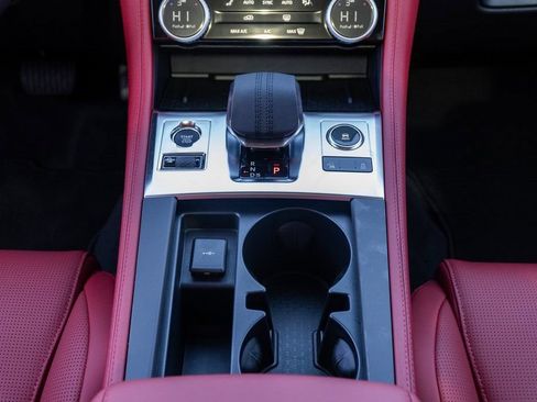 Used 2025 Jaguar F-PACE R-Dynamic S AWD/4WD image 18