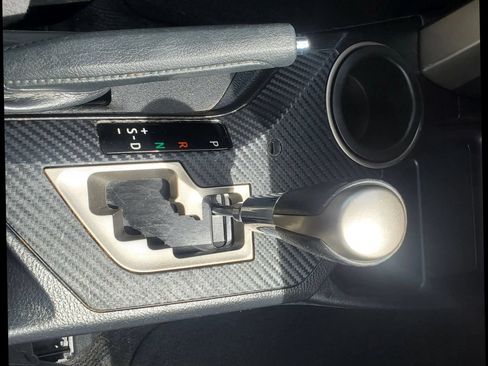 Used 2015 Toyota RAV4 Limited w/ Technology Package FWD image 42