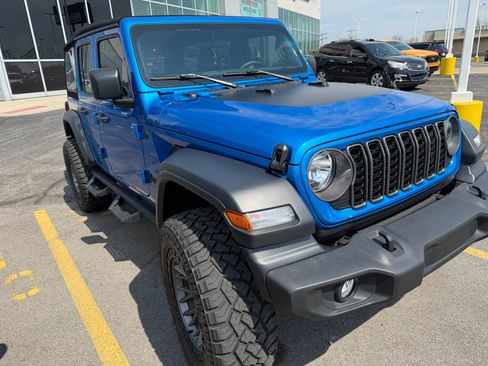 Used 2024 Jeep Wrangler Sport image 2
