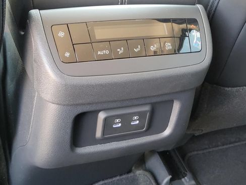 New 2026 Nissan Pathfinder SL w/ Cargo Package FWD image 16
