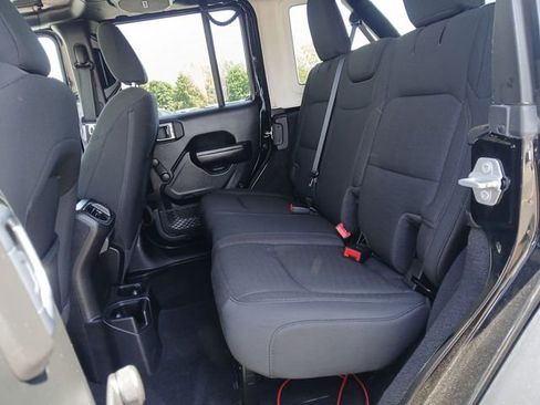 Used 2021 Jeep Wrangler Unlimited Sport AWD/4WD image 21