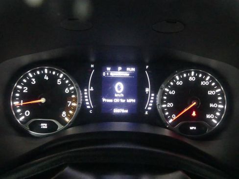 Used 2020 Jeep Renegade Altitude AWD/4WD image 31