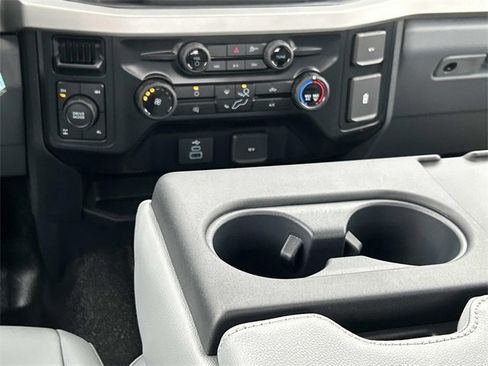 New 2026 Ford F250 XL image 16
