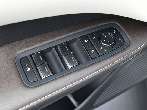 Used 2023 Lexus RX 350 Premium image 4