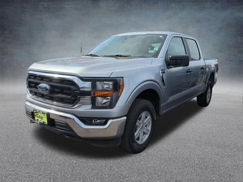 Used 2023 Ford F150 XLT image 5