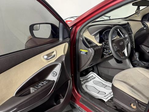 Used 2018 Hyundai Santa Fe Sport FWD image 10