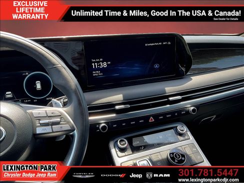 Used 2024 Hyundai Palisade Calligraphy AWD/4WD image 9