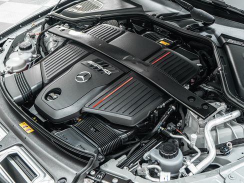 Used 2026 Mercedes-Benz E 53 AMG e 4MATIC Sedan image 50