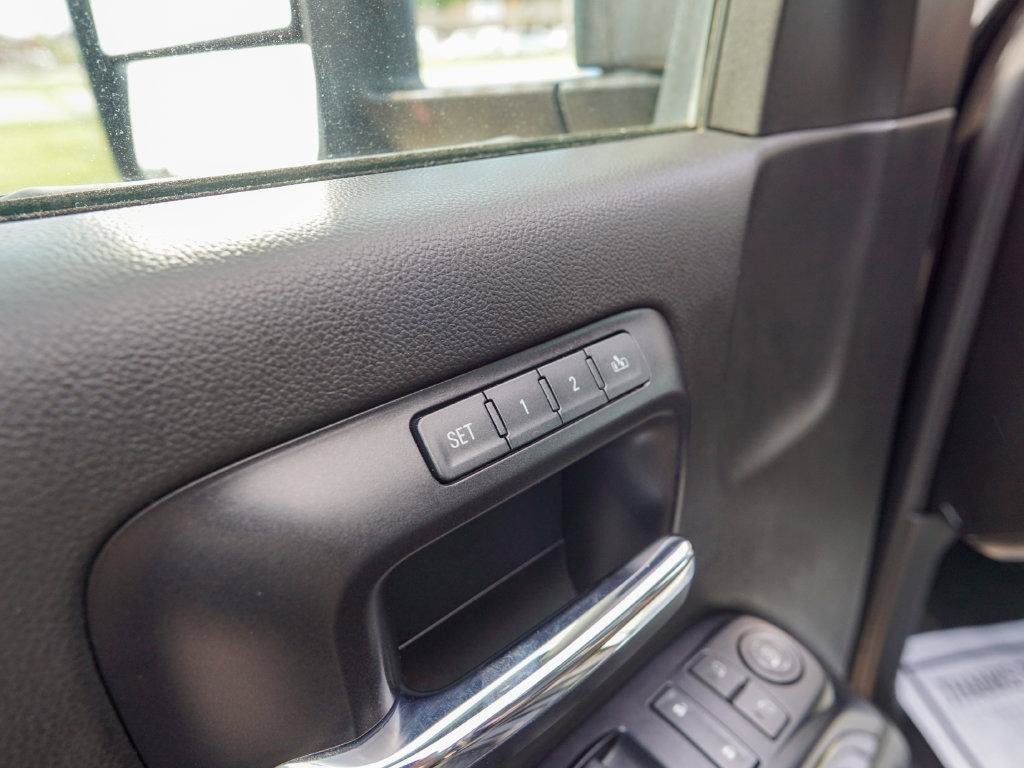 Used 2015 GMC Sierra 3500 Denali AWD/4WD image 19