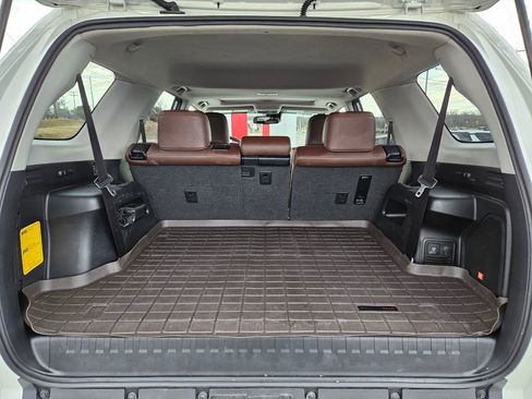 Used 2021 Toyota 4Runner Limited image 12
