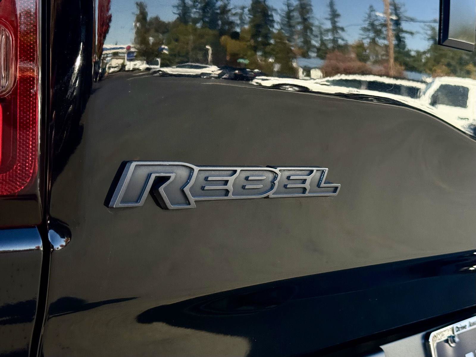 Used 2019 RAM 1500 Rebel w/ Level 1 Equipment Group AWD/4WD image 7